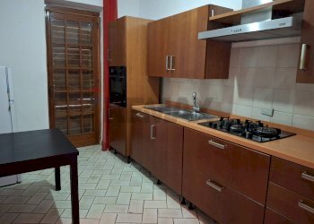 Cucina - Trilocale Santi Cosma e Damiano - foto 4