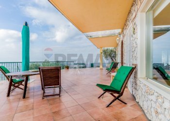 Terrazza - Villa Sant'Angelo Romano - photo 15