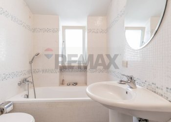 Bagno - Villa Sant'Angelo Romano - photo 32