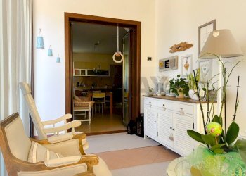 Soggiorno - Villa Via Selva
1, Montaquila - foto 9