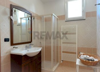 Bagno - Villa Via Selva
1, Montaquila - foto 89