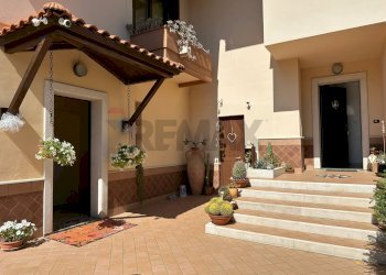 Casa all\'aperto - Villa Via Selva
1, Montaquila - foto 133