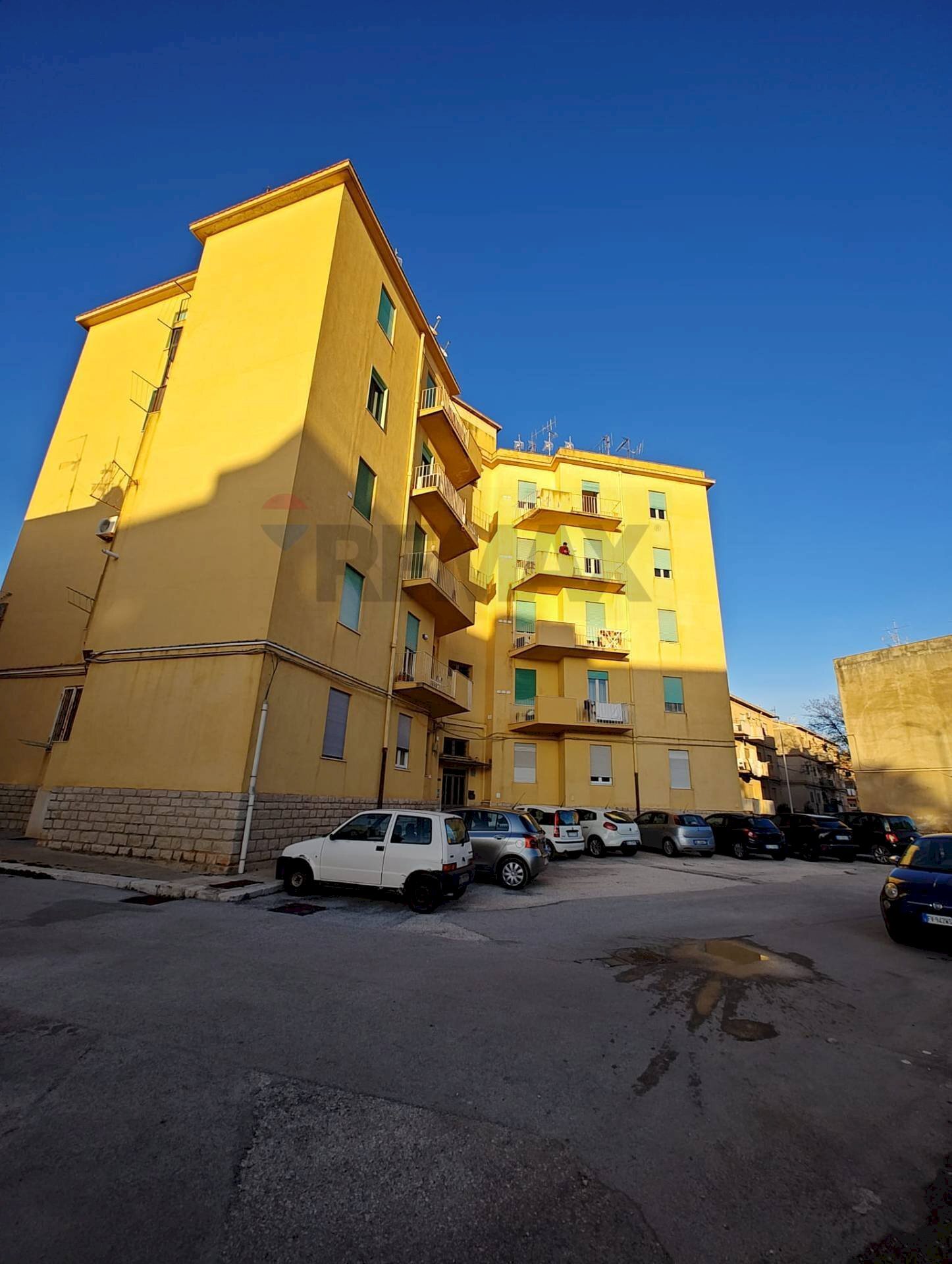 Edificio all\'aperto - Appartamento Via Istria
 
6, Marsala - foto 1