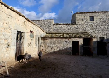 Casa all\'aperto - Rustico Cda Cilone/Maurino
 
snc, Ragusa - foto 2