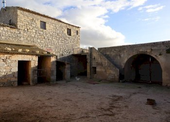 Edificio all\'aperto - Rustico Cda Cilone/Maurino
 
snc, Ragusa - foto 21