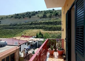 Balcone - Appartamento viale I maggio
 
31, Scicli - foto 4