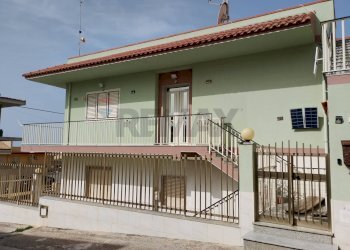 Casa all\'aperto - Appartamento Via Caronte
 
1, Scicli - foto 2
