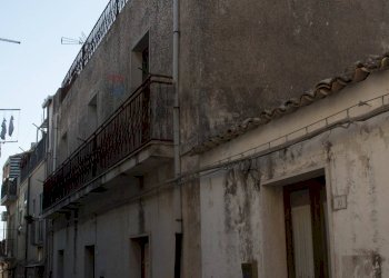 Edificio all\'aperto - Casa indipendente via Albana
 
14, Chiaramonte Gulfi - foto 3