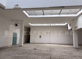 Foto 26 - Commercial Premises Via del Potatore
 
56, Catania - photo 24