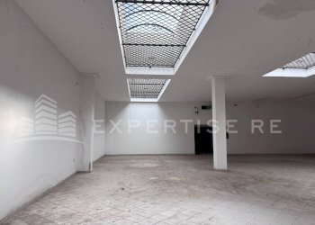 Foto 27 - Commercial Premises Via del Potatore
 
56, Catania - photo 25