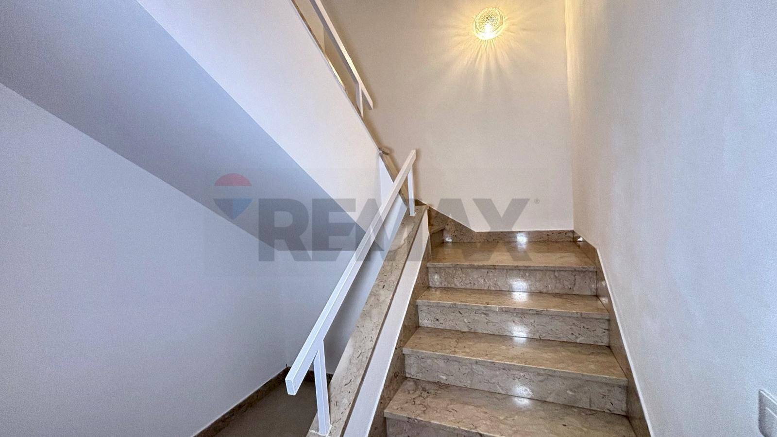 Scale - Apartment VIA DELLE MAGNOLIE
 
33, Terrasini - photo 2