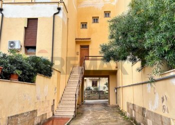 Edificio all\'aperto - Appartamento VIA DELLE MAGNOLIE
 
33, Terrasini - foto 1