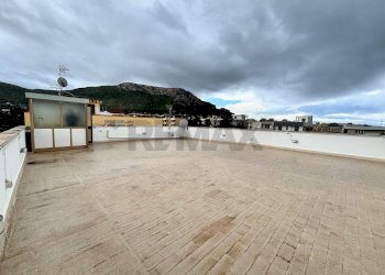 Terrazza - Appartamento VIA DELLE MAGNOLIE
 
33, Terrasini - foto 20