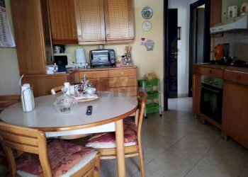 Sala da pranzo - Villa Contrada Masseria D'amari
 
99, Misilmeri - photo 11