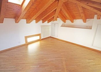 Camera - Attico via Garibaldi, Bergamo - foto 7