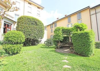 Giardino condominiale - Attico via Garibaldi, Bergamo - foto 17