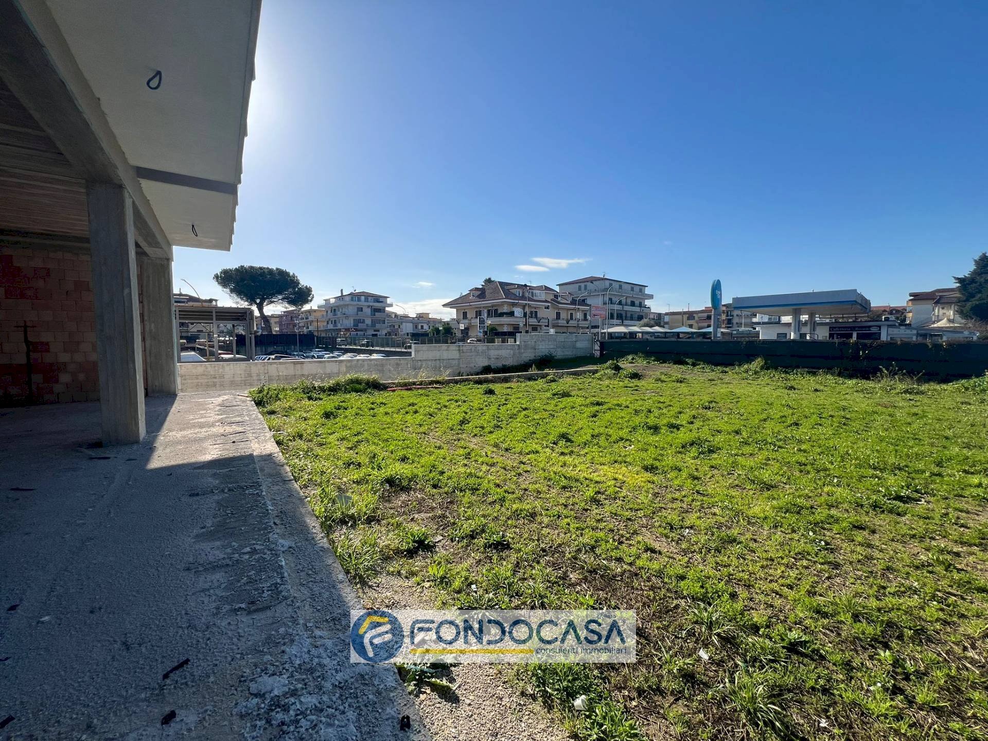 Foto 2 - Locale Commerciale Via Oasi sacro cuore, Giugliano in Campania - foto 2