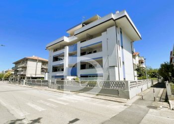 Foto 1 - Trilocale Viale Europa, Silvi - foto 1