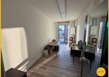 Foto 24 - Locale Commerciale Via Bentivogli
 
6, Molinella - foto 24