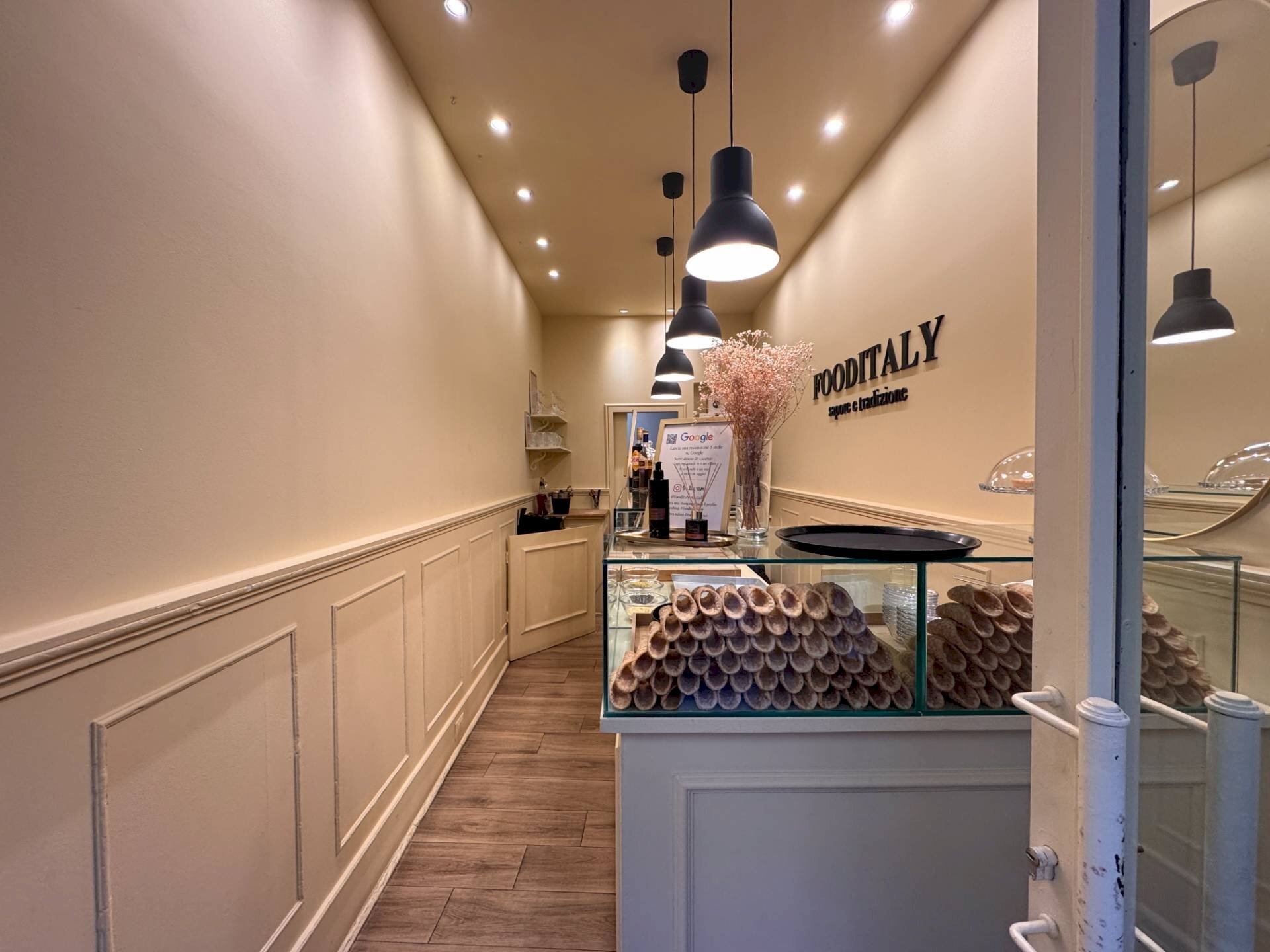 Foto 2 - Attività Commerciale via mazzini
 
10, Ferrara - foto 2