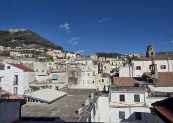 Foto 24 - Quadrilocale Vicolo Giudaica
 
32, Salerno - foto 24