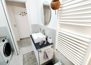 Bagno - Bilocale via Ugo Foscolo, 23, Rho - foto 22