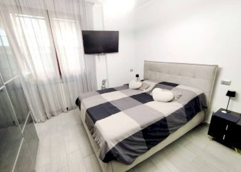 Camera da letto - Bilocale via Ugo Foscolo, 23, Rho - foto 26