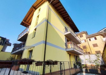 Facciata - Bilocale via Ugo Foscolo, 23, Rho - foto 49