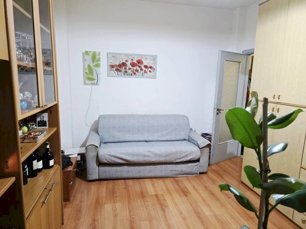 Salone - Monolocale via Monte Grappa, 2, Parabiago - foto 3