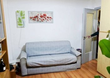 Salone - Monolocale via Monte Grappa, 2, Parabiago - foto 1