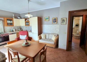 Cucina - Casa indipendente via Circonvallazione Ovest, 5, Lozzolo - foto 8