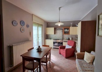 Cucina - Independent house via Circonvallazione Ovest, 5, Lozzolo - photo 9