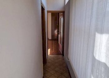 Corridoio - Casa indipendente via Circonvallazione Ovest, 5, Lozzolo - foto 22
