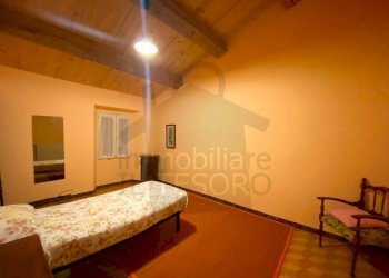 Camera da letto - Casa indipendente via Romagna, 54, Novafeltria - foto 11