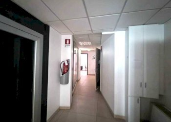 Corridoio - Appartamento via Giovanni Brugnoli, Bologna (zona Centro Storico) - foto 26