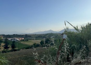 Foto 17 - Terreno edificabile via Piane Tronto
 
snc, Torano Nuovo - foto 17