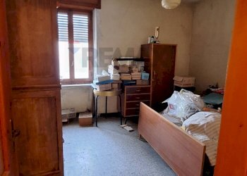 Camera / camera da letto - Casa semi indipendente Nizza Monferrato - foto 8