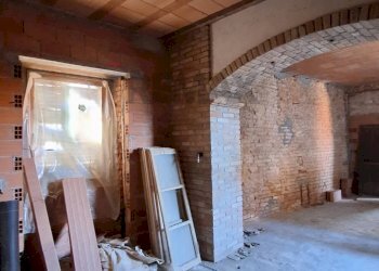 Stanza vuota - Casa semi indipendente Nizza Monferrato - foto 35