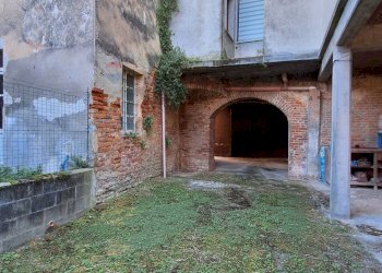 Edificio all\'aperto - Casa semi indipendente Nizza Monferrato - foto 81