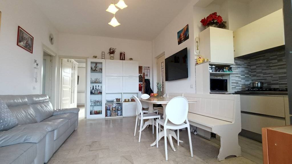 Cucina - Quadrilocale via Raffaello Caverni, Montelupo Fiorentino - foto 3