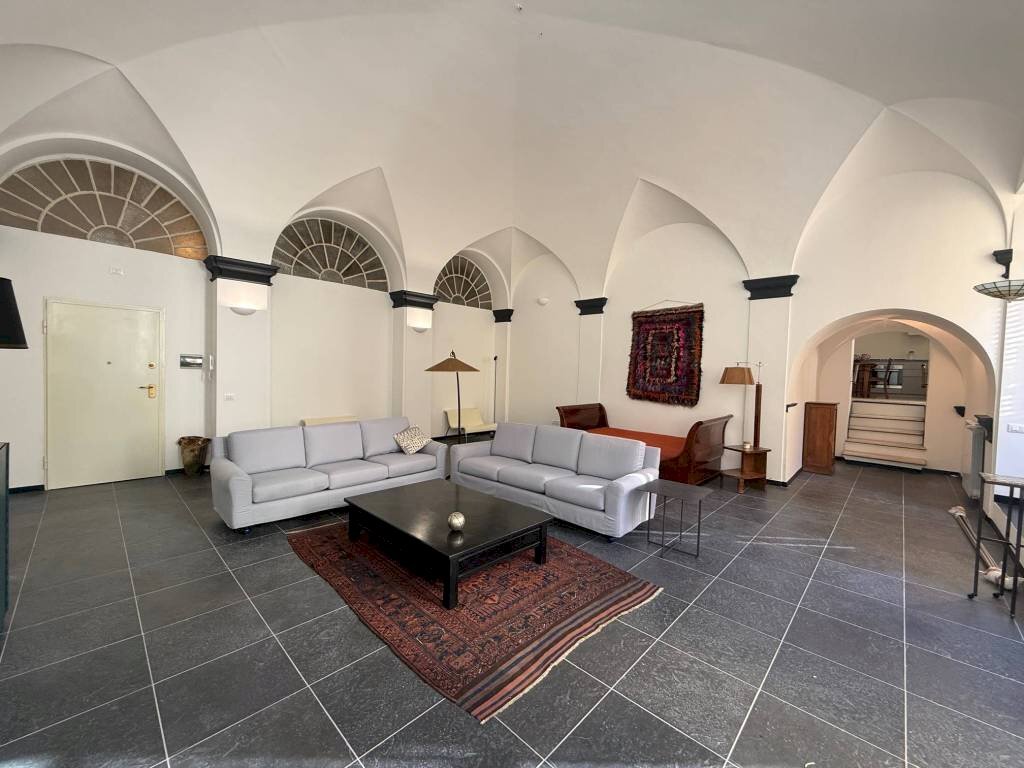 Salone - Quadrilocale piazza di San Marcellino, Genova (zona Centro Storico) - foto 1