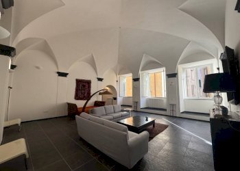 Salone - Quadrilocale piazza di San Marcellino, Genova (zona Centro Storico) - foto 5