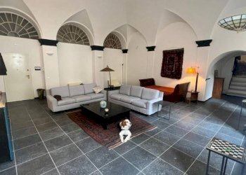 Salone - Quadrilocale piazza di San Marcellino, Genova (zona Centro Storico) - foto 6