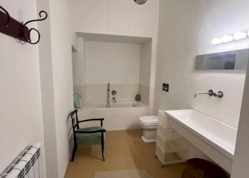 Bagno - Quadrilocale piazza di San Marcellino, Genova (zona Centro Storico) - foto 16