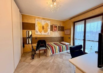 Camera da letto - Appartamento via Don Lorenzo Milani, 6, Carmagnola - foto 13