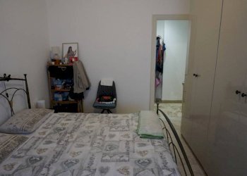 Camera da letto - Appartamento via Augusto Albini, 1, Genova (zona Sampierdarena) - foto 14