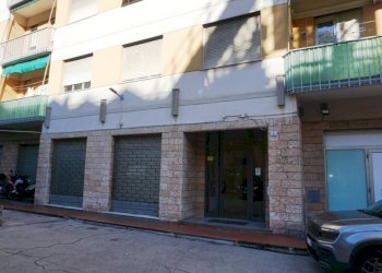 Facciata - Appartamento via Augusto Albini, 1, Genova (zona Sampierdarena) - foto 28