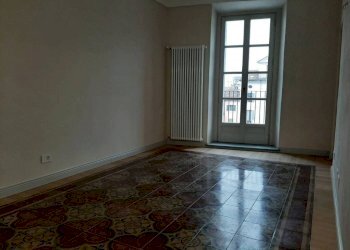 Camera da letto - Appartamento piazza della Bollente, Acqui Terme - foto 5