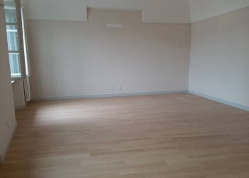 Cucina - Appartamento piazza della Bollente, Acqui Terme - foto 7