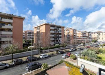 Vista - Quadrilocale via Pia Nalli, Roma - foto 14